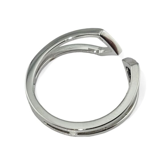 Sterling Silver Unique End to End Ring - Picture 1 of 3